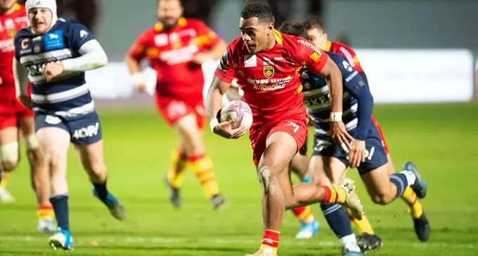 Alivereti Duguivalu Nauga in action for Perpignan in the Pro-D2 rugby competition in France. Photo: PERPIGNAN RUGBY    