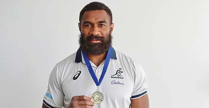 Wallabies winger Marika Koroibete with his 2022 John Eales Medal. Photo: Rugby Australia