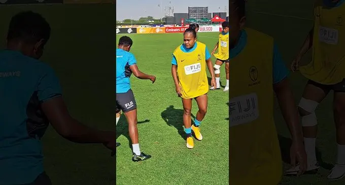 Younis Bese (right) during the team’s training in Dubai on December 1, 2022. Photo: FRU Media