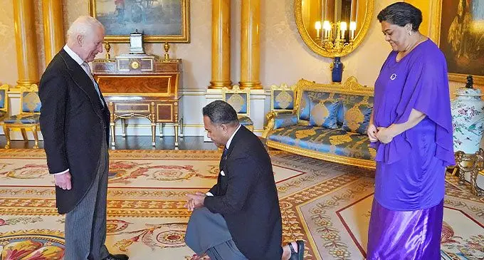 King Charles III holds an audience with the High Commissioner for the Republic of Fiji in London, Jovilisi Vulailai Suveinakama, and Nancy Evans at Buckingham Palace, London on December 5, 2024.
