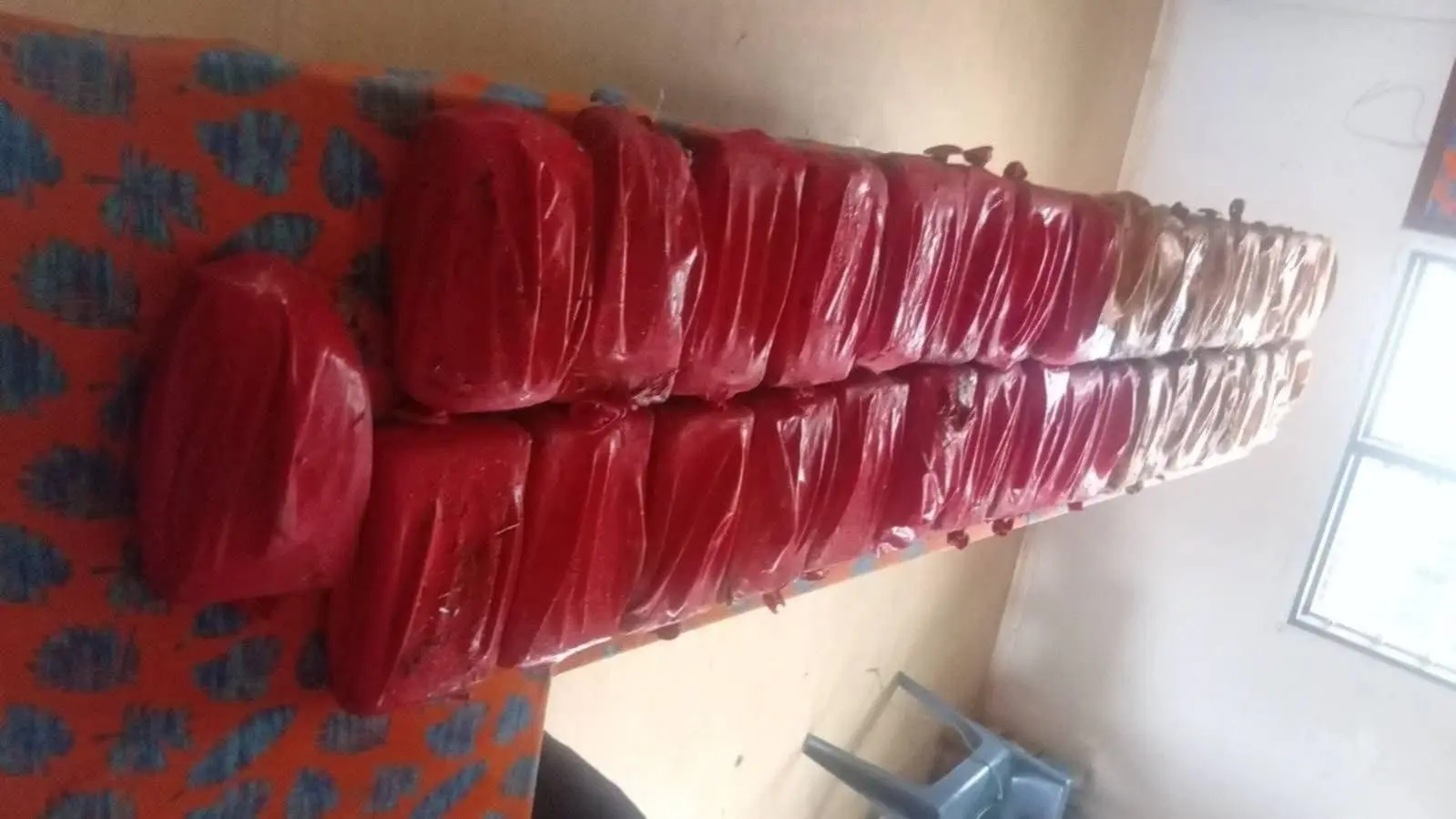 35 packages of suspected drugs were discovered in the Lau waters.