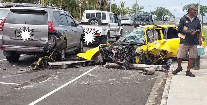 Accident at Queen Elizabeth Drive on April 2, 2025. Photo: Tiri Vuiyasawa/Facebook