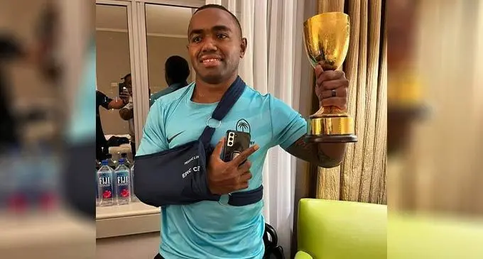 Fiji Airways Fijian Sevens playmaker and captain Waisea Nacuqu with the Melrose Cup in his hotel room in Cape  Town, South Africa, on September 12, 2022. Photo: Supplied.