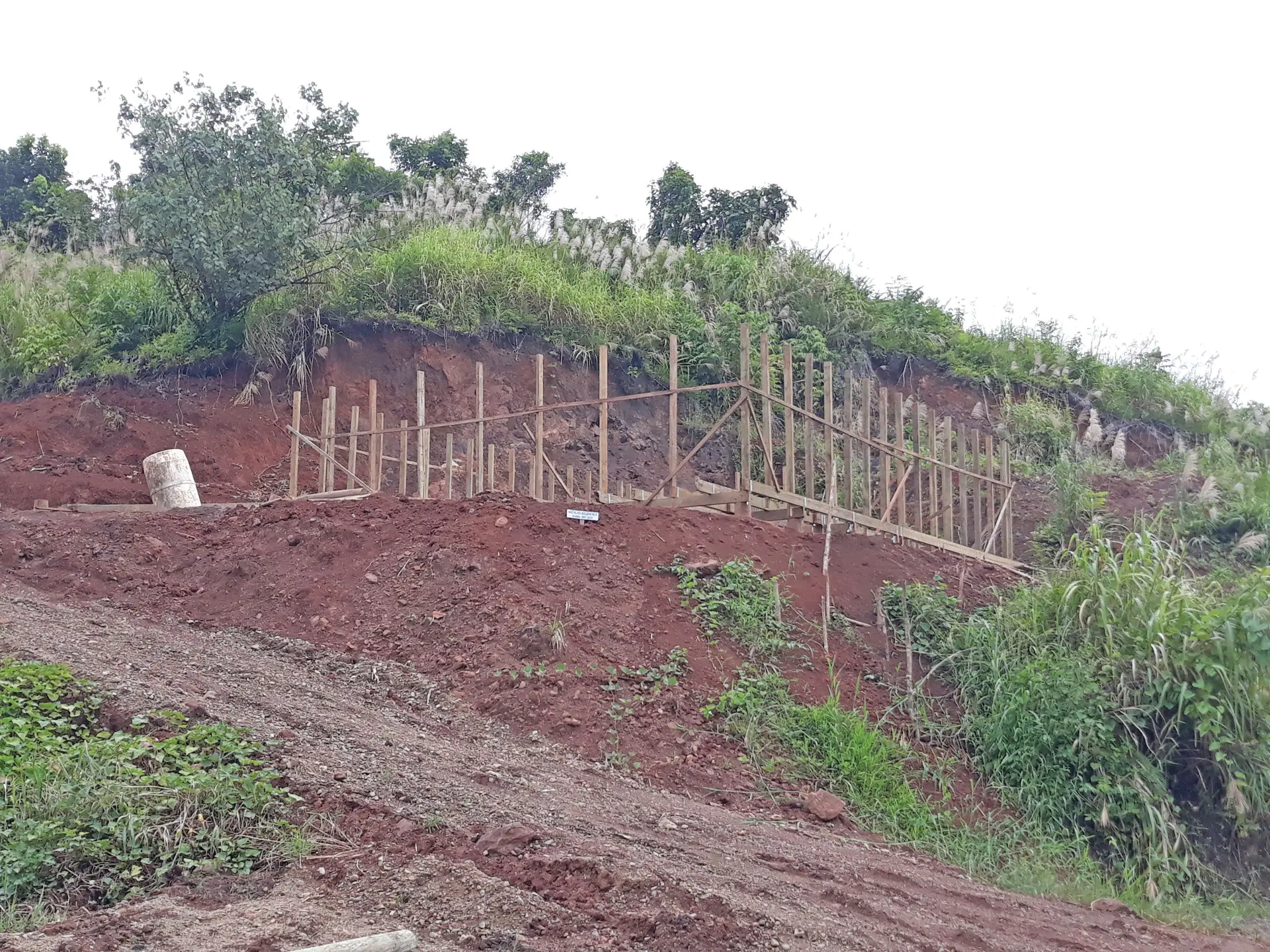 Construction of Akuila Petero's home at Nasaibitu village in Wainibuka, Tailevu. Villagers are claiming that it is a mosque. March 16, 2019. Photo: WATI TALEBULA