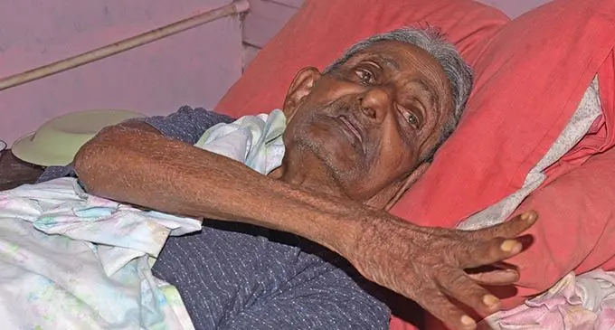 Bedridden Babu Singh 77 at his Cunningham old-road home on June 11, 2019.  Photo: Ronald Kumar