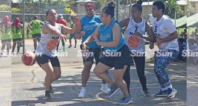 Action between Royals and Mana in the NBA round one on April 9, 2022 Photo: Waisea Nasokia