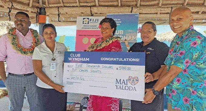 Senior Surgical Registrar Dr Parneet Harish, Fiji Cancer Society volunteer/treasurer Pritika Mala, Wini Tora, Duty manager Neomai Matai, and Club Wyndham assistant resort manager William Work. Photo: Waisea Nasokia
