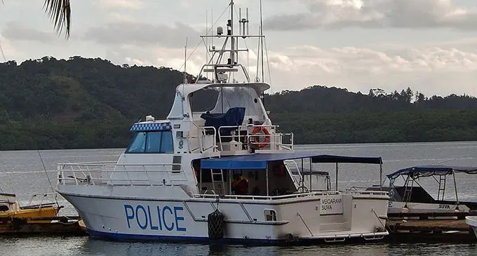 14286432623_7a0eff0429_b_Fiji-police