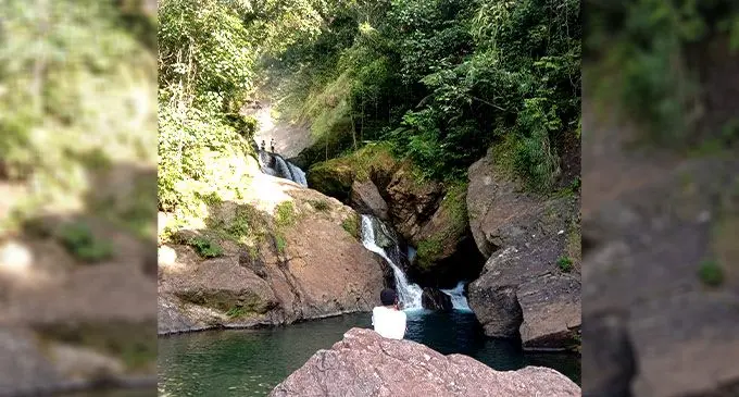 Domoika Waterfall.