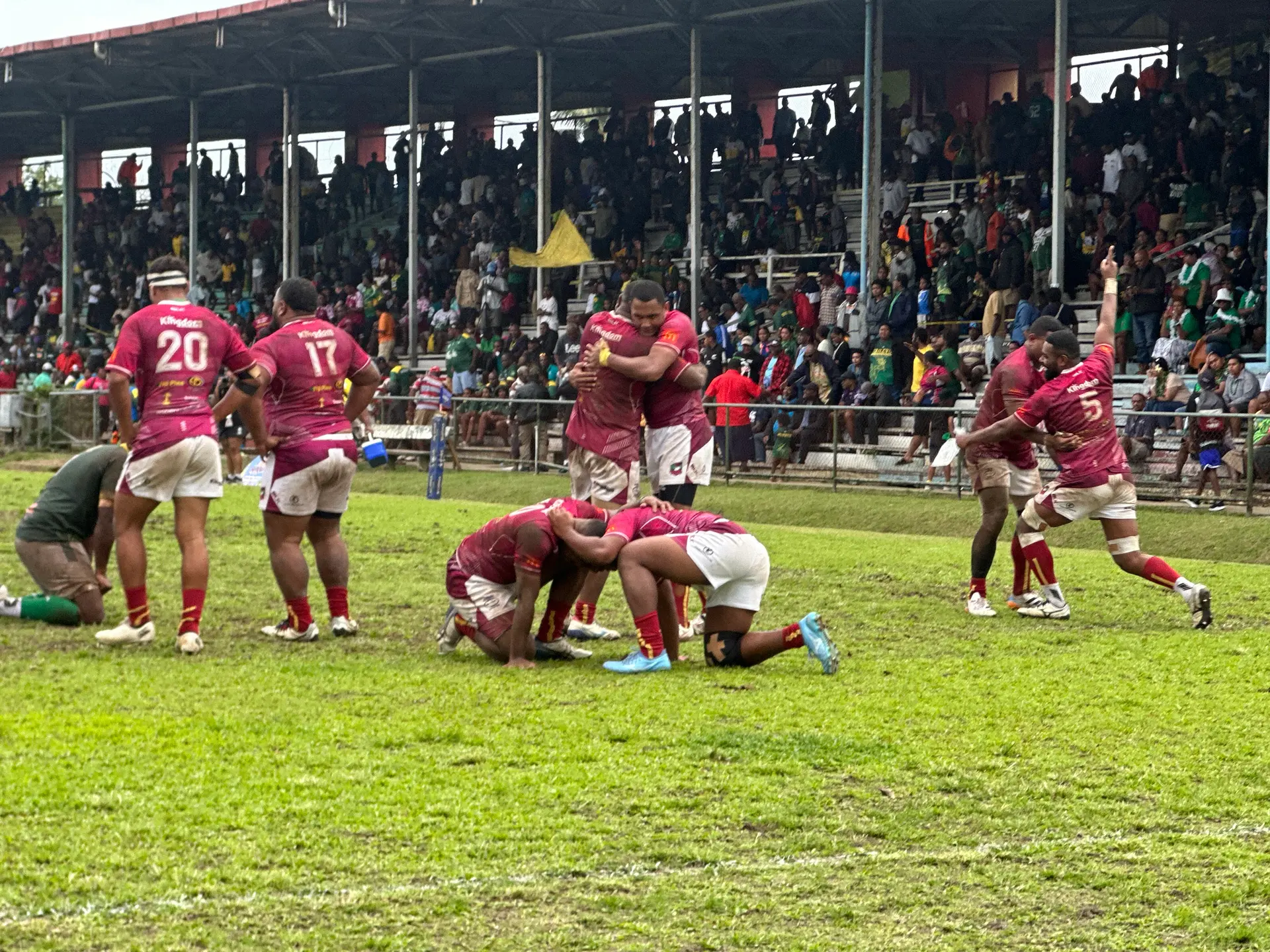 Lautoka side celebrate the win after they defeated Tailevu 27-22 in Round 8 of the Skipper Cup.