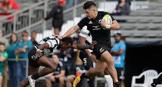 Fiji Airways Fijian 7s winger Filipe Sauturaga tackles New Zealand’s Tone Ng Shiu during the Oceania Super Sevens competition at the Navigation Homes Stadium in Pukehoe, New Zealand on June 26, 2022. Photo: Oceania Rugby