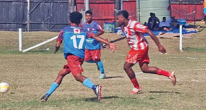 Labasa’s Jone Lalagavesi on attack against Nasinu in the Digicel Fiji Premier League clash at Subrail Park, Labasa, on September 14, 2024. Photo: Sampras Anand