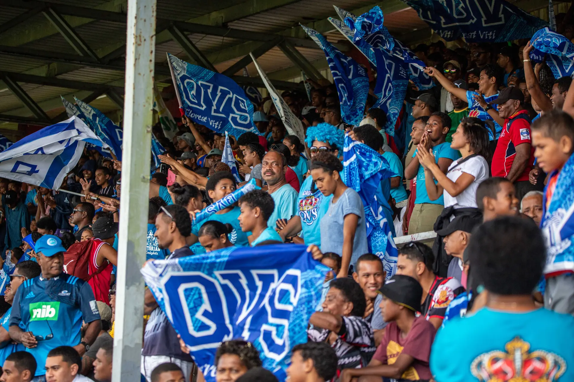 qvs crowd 2