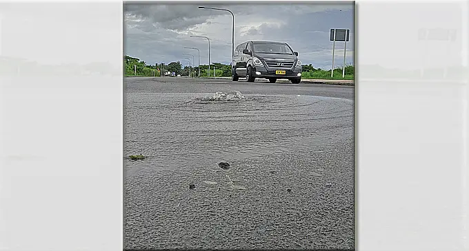 A leakage on the Denarau Bypass Rd in Nadi on March 26, 2024. Photo: Waisea Nasokia