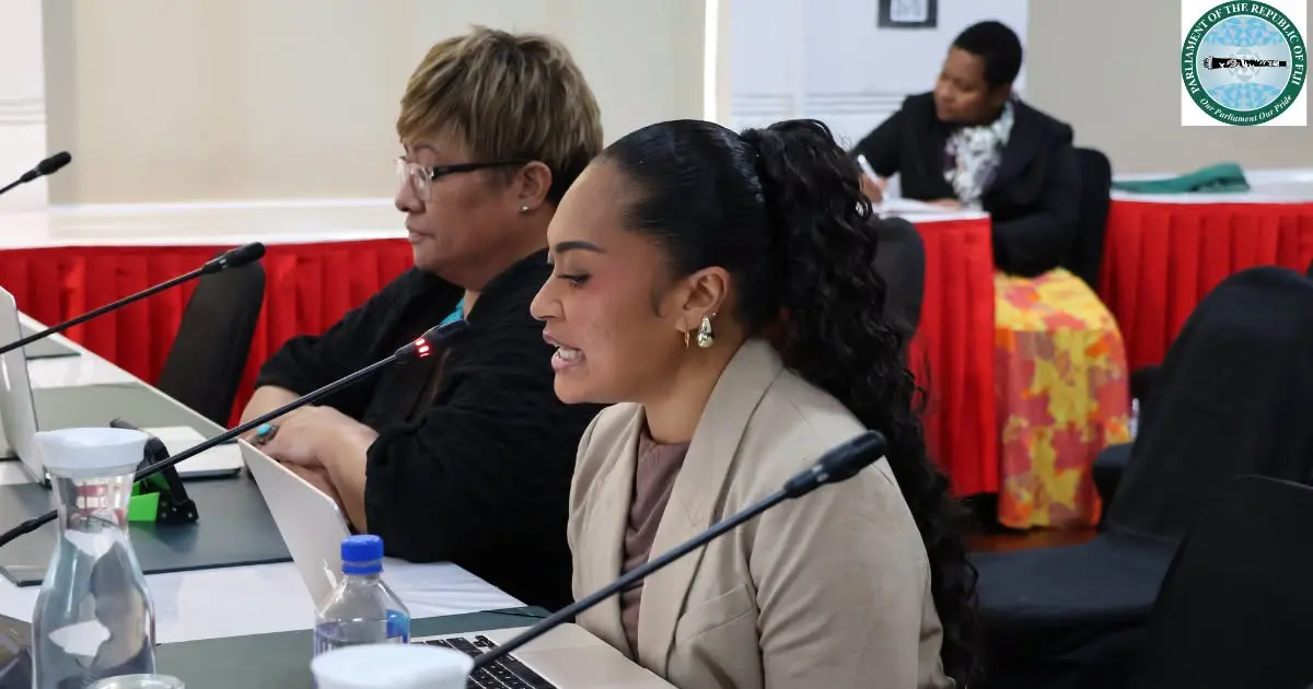 From left: Mother and daughter team