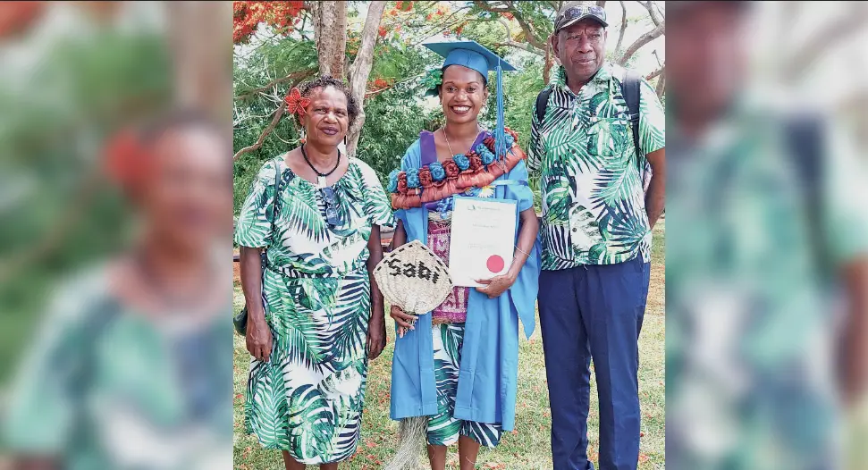 Sabrina Moli, flanked by her parents. Photo: Salote Qalubau