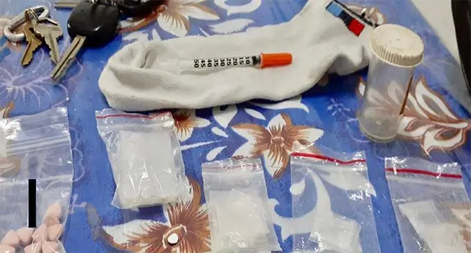 White substance believed to be illicit drugs and smoking apparatus found in Sigatoka. Photo: Fiji Police Media Cell