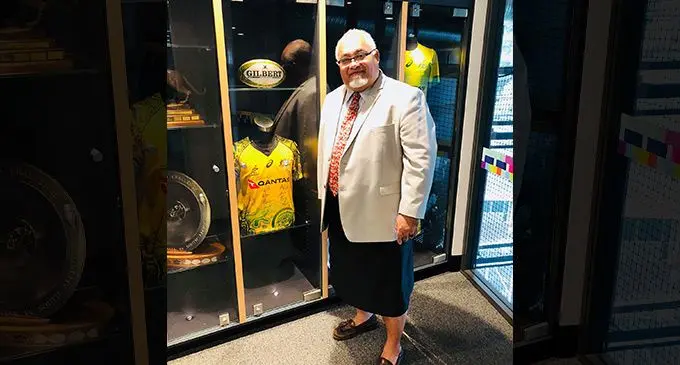 Ko Ratu Epenisa Seru Cakobau, ka sa nanumi tiko me na vakagunuvi ena siga Vakaraubuka ena macawa mai oqo me taura nai tutu vaka Vunivalu o Bau.