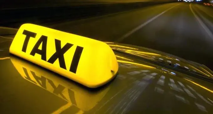 Taxi
