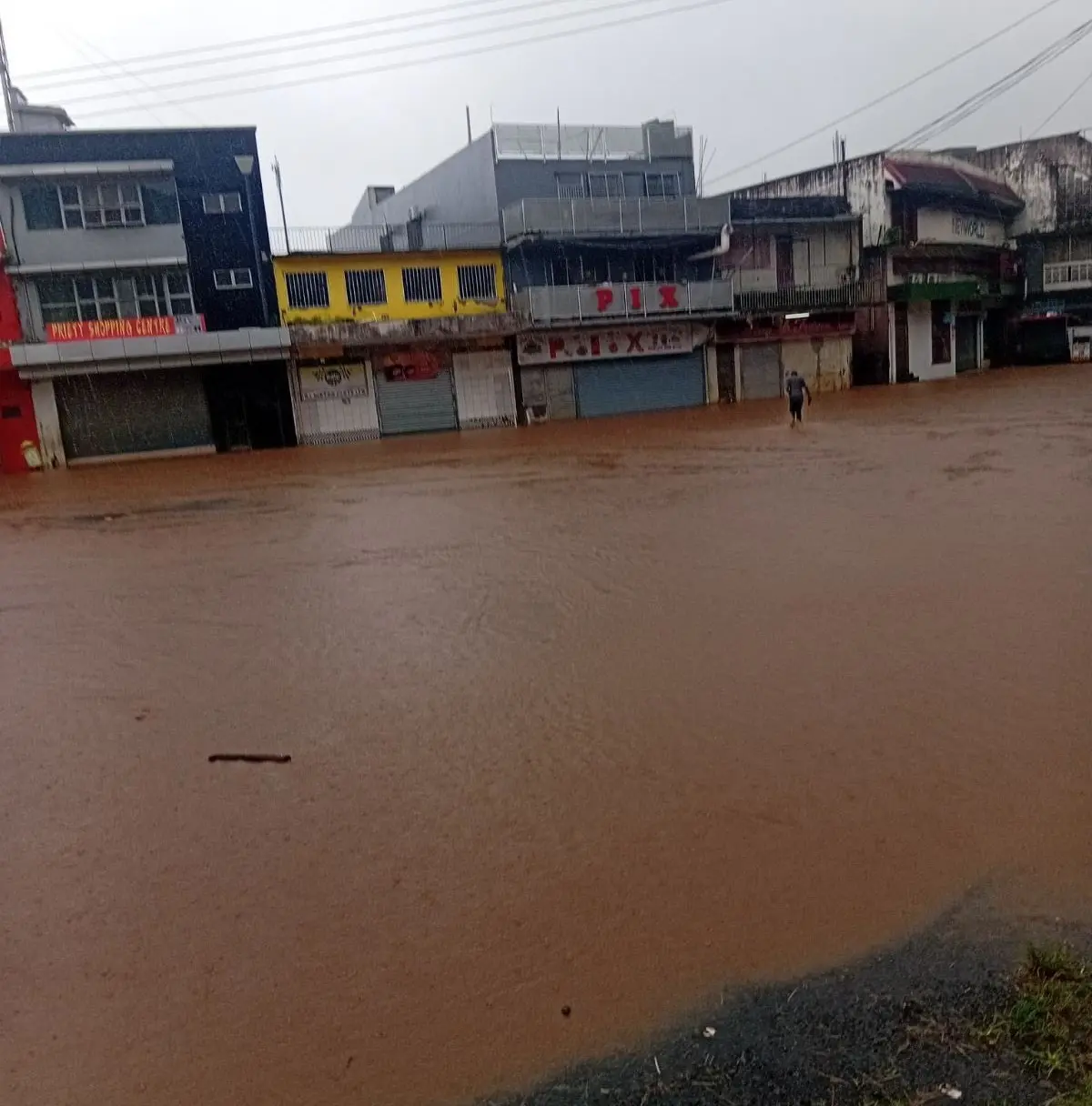 Flood waters are entering Ba Town this afternoon.