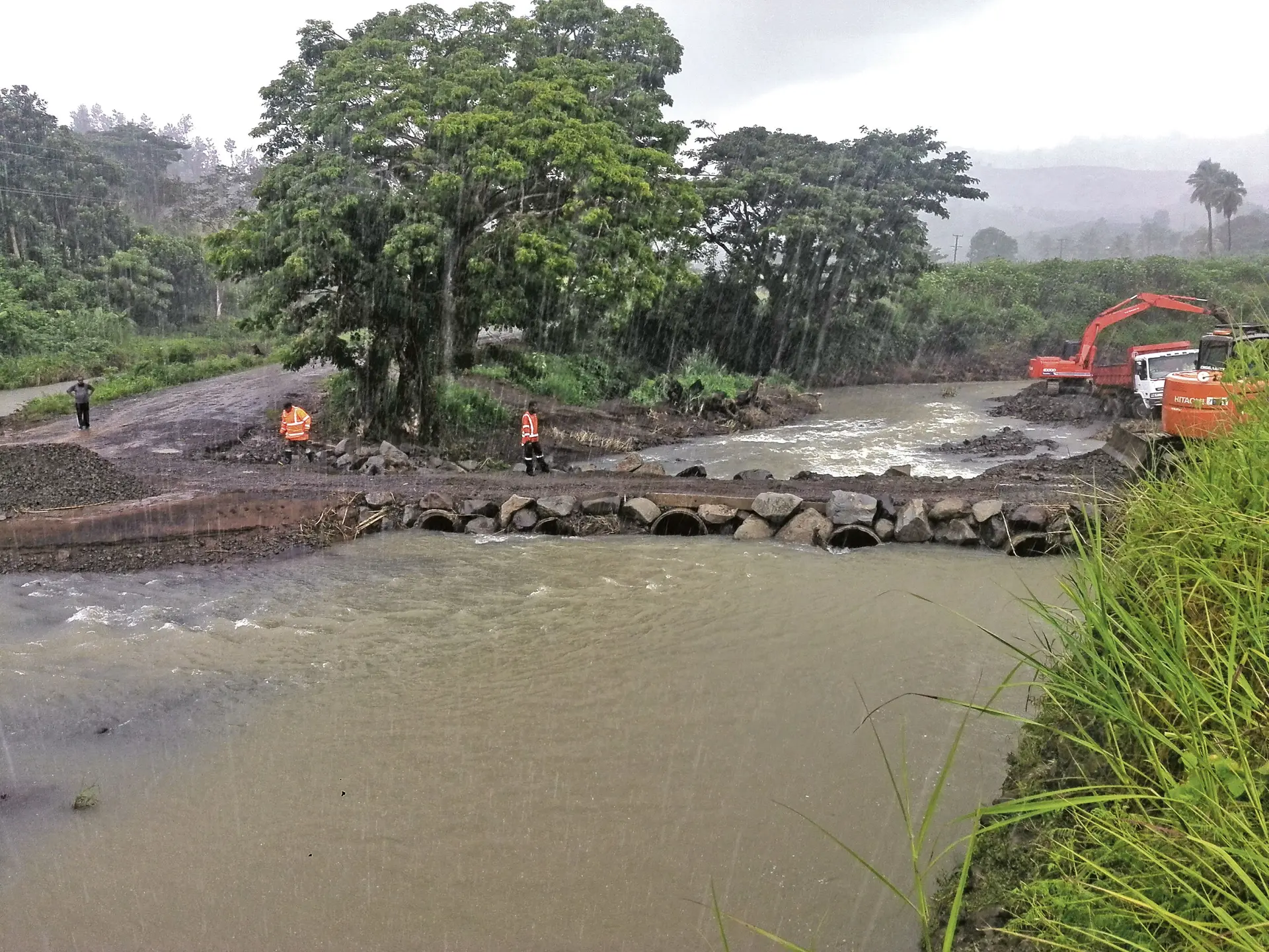 Fiji Roads Authority workers at the Vakabuli Paipai Number One Crossing on February 5,2018. Photo: Karalaini Tavi