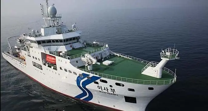 One of the many vessels of the Korean Institute of Ocean Science and Technology’s fleet in Korea.