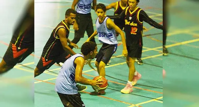 Yat Sen Secondary School and Gospel High School during the basketball championship at the Yat Sen Secondary School court in Suva on October 13, 2022. Photo: Ronald Kumar