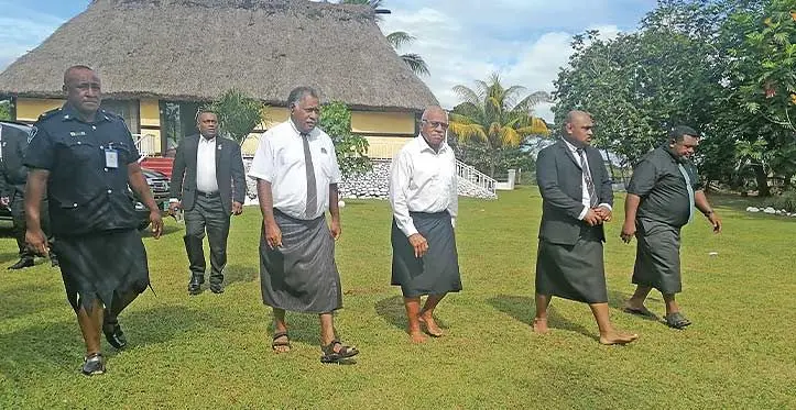 Prime Minister Sitiveni Rabuka (fourth from left) with government officials and Mata ni Tikina o Nawaka at Nawaka Village in Nadi. Photo: Mereleki Nai