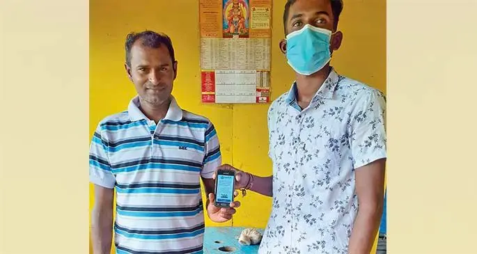 Ravendra Chetty (left), and Bocalevu Youth Club vice president Moneet Kumar on May 1, 2021.