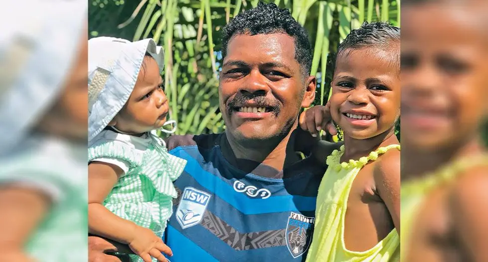 Road accident victim, Aporosa Momo and his two children. 