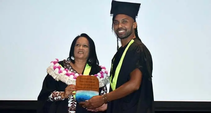 Minister for Education, Heritage and Arts, Rosy Akbar hands over the valedictorian award to at the Inaugural Graduation Ceremony for the Conservatorium of Dance at the Sofitel Fiji Resort on Denarau on November 13, 2020. Photo: Waisea Nasokia