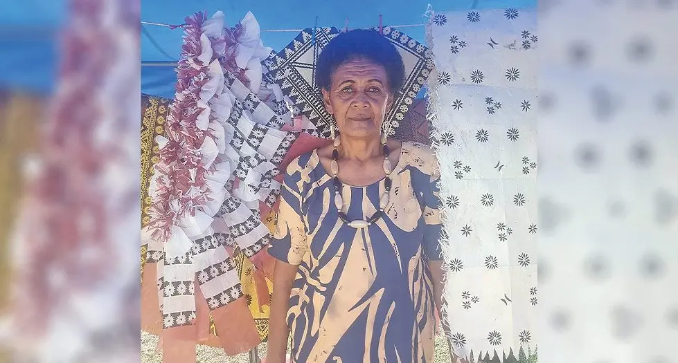 Ko Igatolo Tokase mai Korotolu, Moce mai na Yatu Lau e vakaraitaka tiko na nona cakacaka ni liga na kesakesa. Veitaba: Salaseini Guniyaga