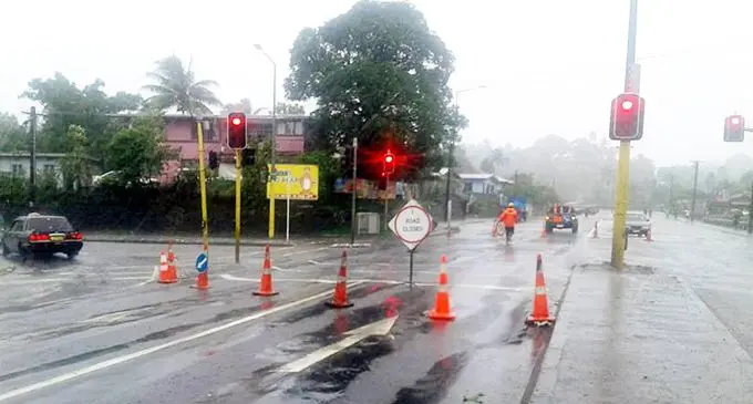 Ratu Mara Road between Grantham Road and Raiwasa Road has been closed off due to fallen tree.