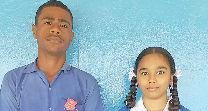 Batinikama-Primary-School-head-boy-Jeremiah-Narayan-and-head-girl-Shivali-Devi-02