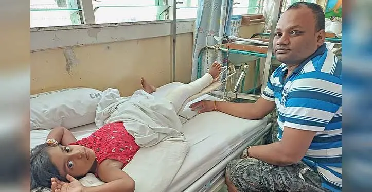Jiten Prasad with his daughter Jeenas Prasad in Labasa Hospital on July 12, 2023. Photo: Shratika Naidu