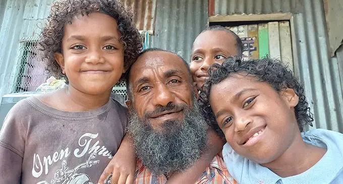 Tevita Tuisavusavu (second from left), with four of his six children Evline (left), Aisea and Selai Tuisavusavu on September 2, 2022, in Vatuwaqa. They will celebrate Father's Day with family in a big way following the Government's $180 per child inflation mitigation assistance. Photo: Ronald kumar 