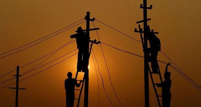 power-cut-in-Delhi-India-in-summer-season