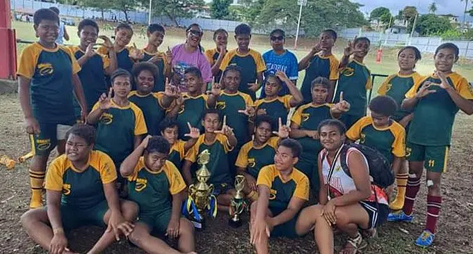 Ba Methodist High School team.