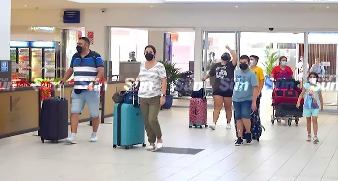 Tourist arrivals at Nadi International Airport: File Photo.