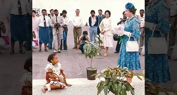 Adi Koila Ganilau as a six-year-old according the vakacobocobo as she acknowledged Queen Elizabeth II in 1982.