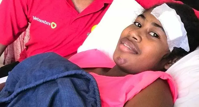 Abigail Kinikinilau, 16 on Labasa Hospital bed with her father Inia Kinikinilau in Labasa on 28th April, 2016 . Photo:SHRATIKA NAIDU