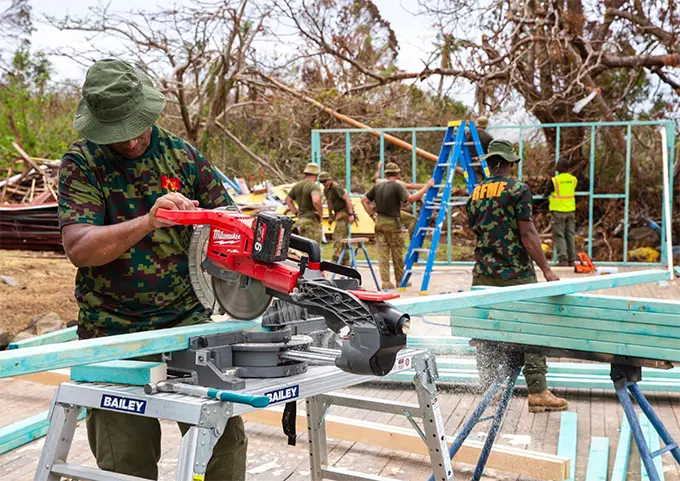 Australian Army and the RFMF personnel during rebuilding efforts in the North. Photo: Australian Defence Force