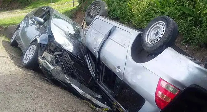 The horror car crash at the Coral Coast on April 2, 2021. Photo: Doreen Vulakoro