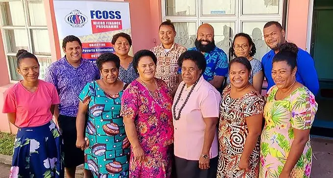 Training participant enina Tiko Turaganisolevu (back, third from left), Director of Fiji Council of Social Services, Vani Catanasiga (back, fifth from left), with other participants and council staff members during the Lololo Project training.