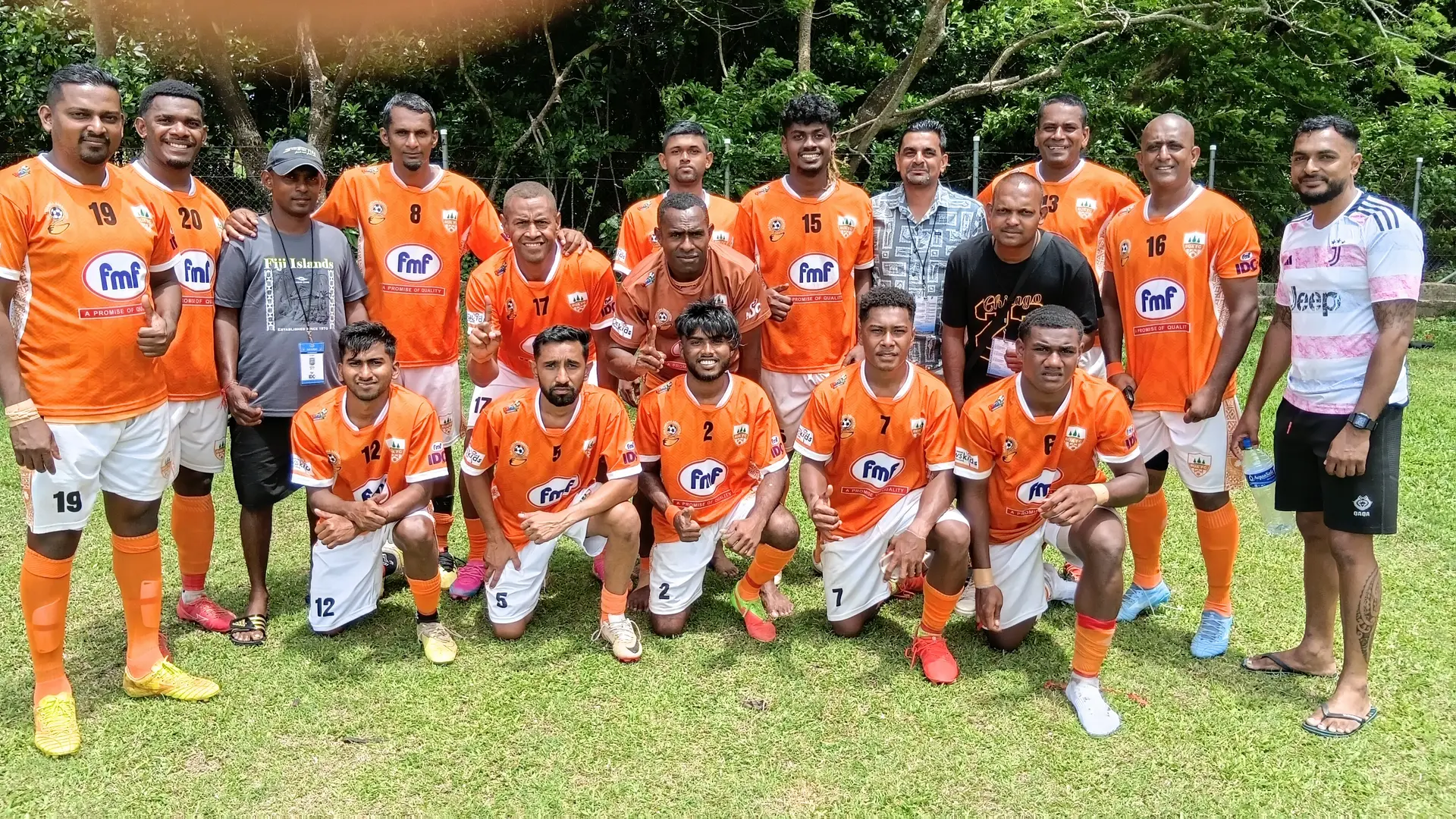 Bua - football - team