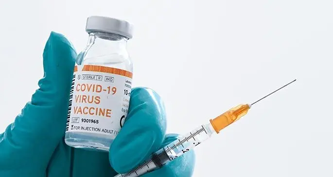 Cropped-1594131300G20200707 COVID19 vaccine bottle
