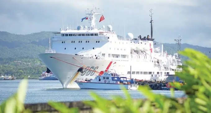 Hospital ship He Ping Fang Zhou at Suva Wharf to refuel and replenish her supplies on January 1, 2019. Photo: Ronald Kumar.