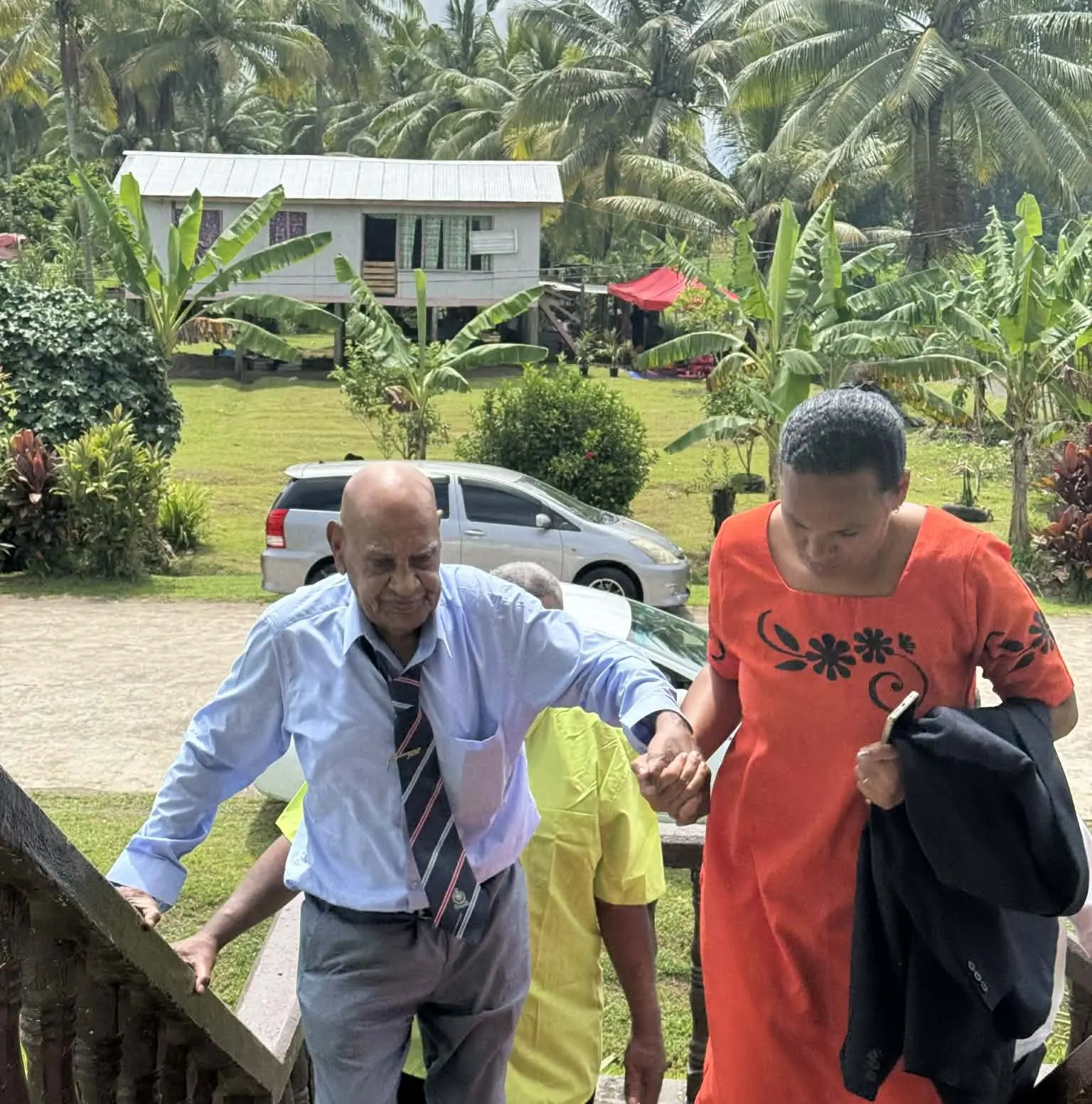 Ratu Loco Kalokalodrau Qiolevu.