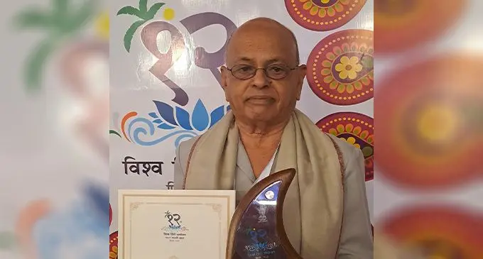 Pundit Bhuwan Dutt with his Honour Awards in Developing Hindi in Fiji. Photo: Waisea Nasokia
