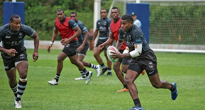 Apenisa Cakaubalavu (with ball) during training in Hong Kong. Photo: Bruce Southwick/ZoomFiji
